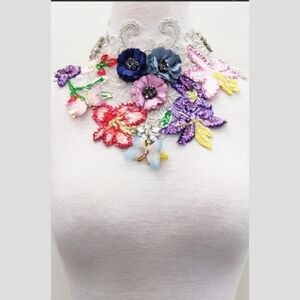 Queen Victoria lll (Pre-order ONLY)